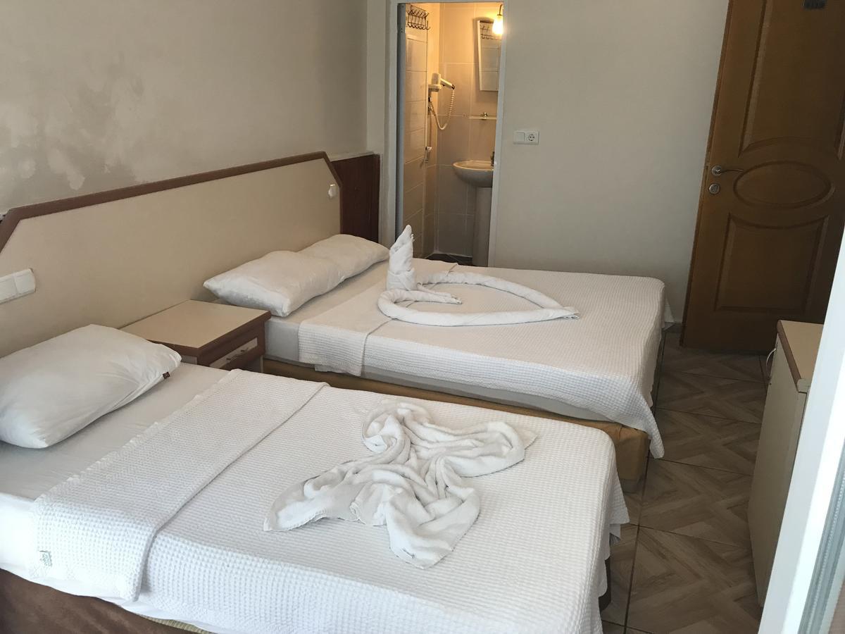 Cim Apartments Pansiyon 페티예 외부 사진