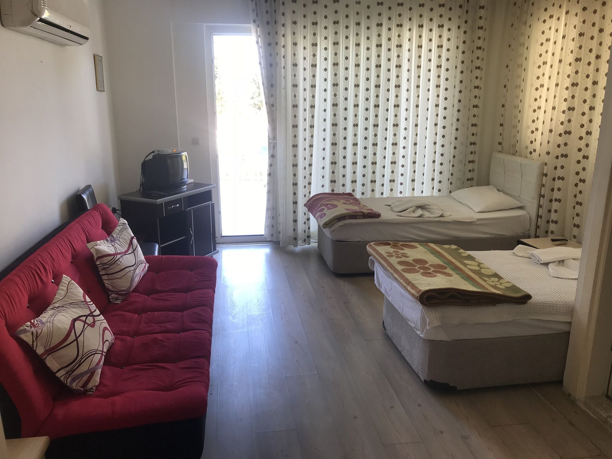 Cim Apartments Pansiyon 페티예 외부 사진